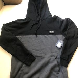 NWT O'neill Mitchell Pullover Hoodie - Black and dark Gray, Men’s size Medium